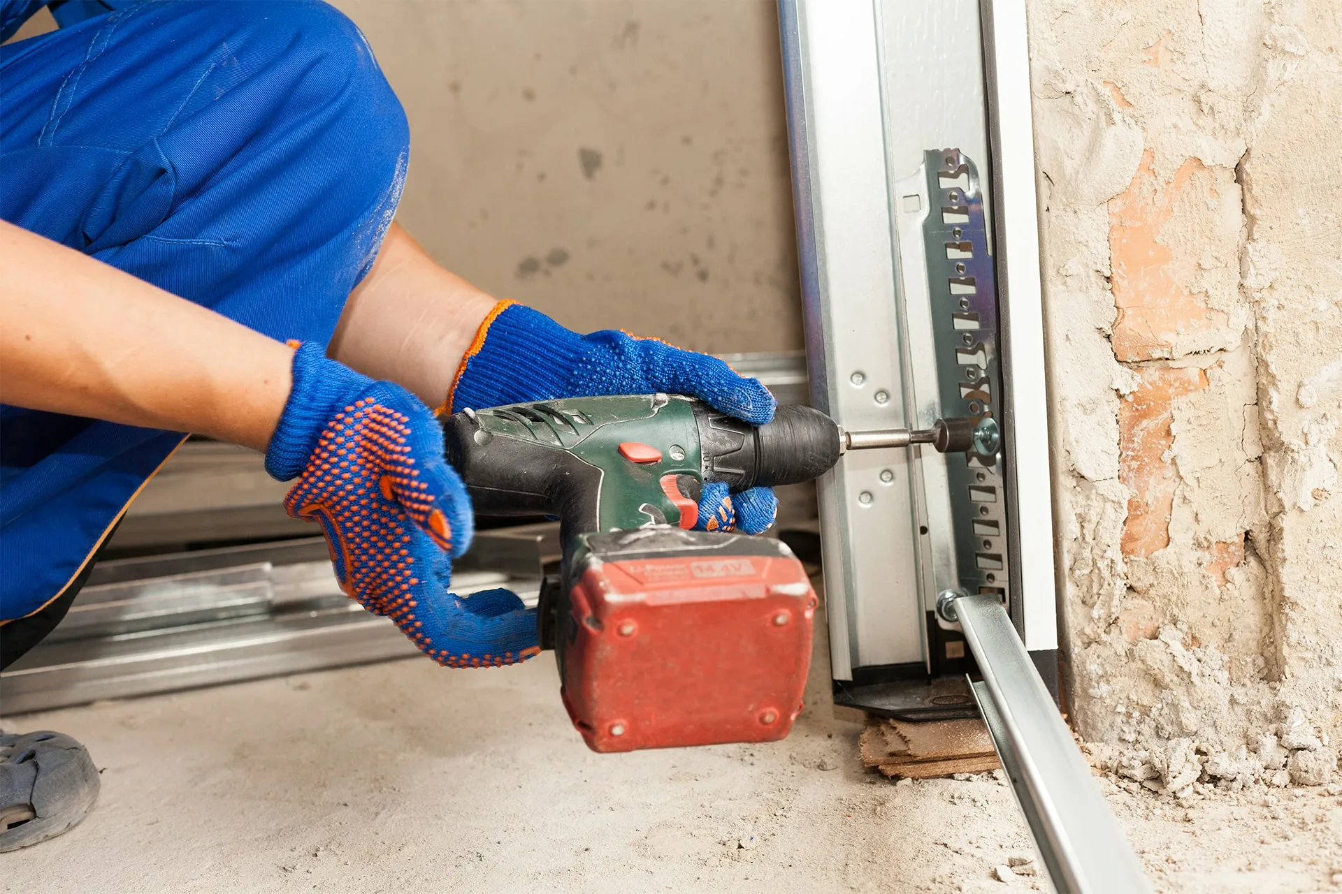 garage-door-repair-home